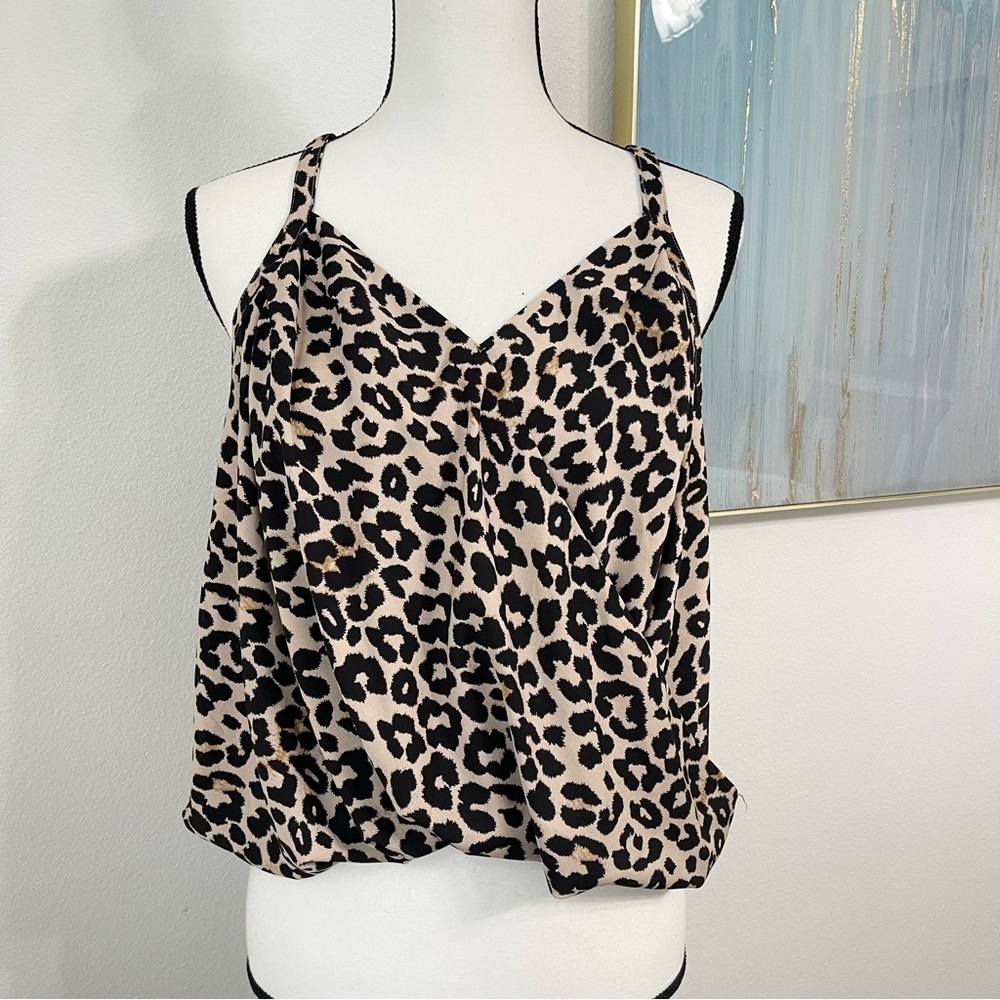Everly Leopard Print  High Low Top Blouse Womens Size M